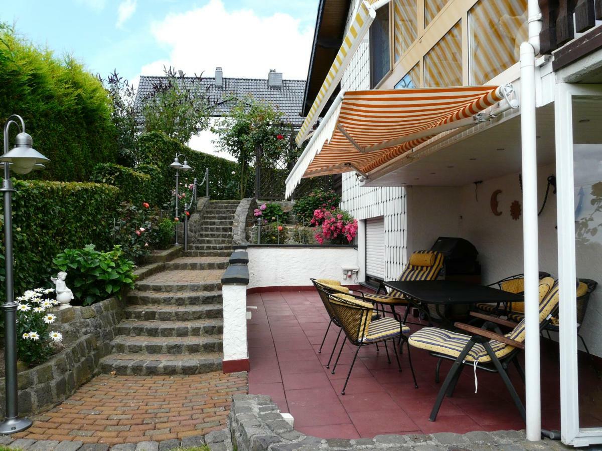 Ferienwohnung Panoramablick Шляйден Екстер'єр фото